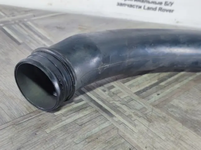 Воздуховод патрубок Range Rover L322 05-09