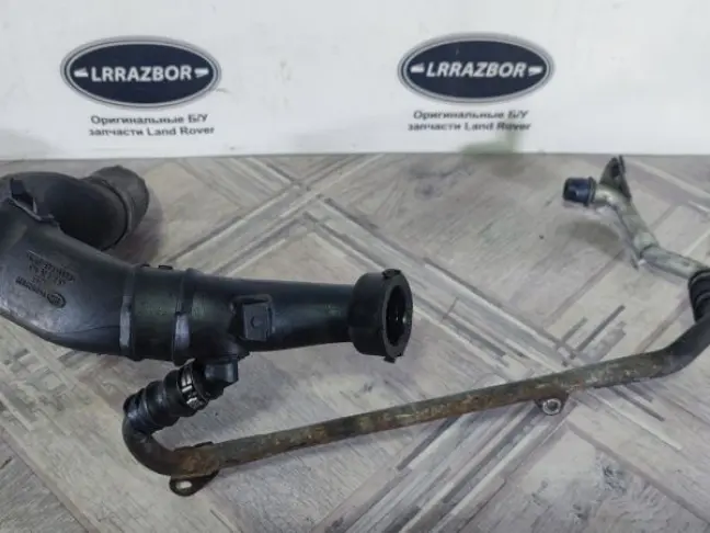 Патрубок воздушный правый Range Rover 3 L322 3.6