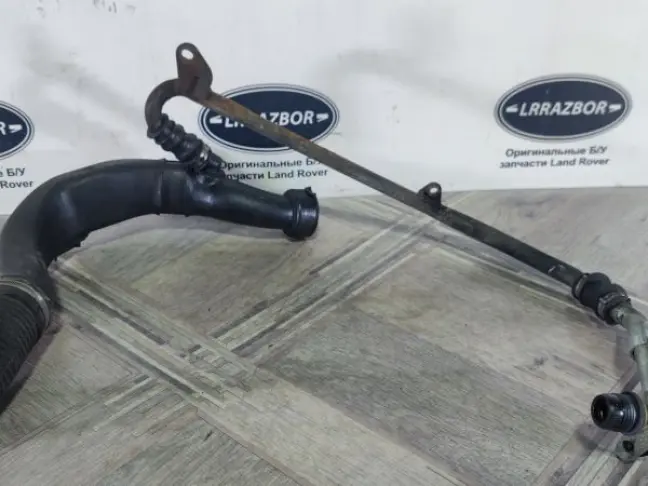 Патрубок воздушный правый Range Rover 3 L322 3.6