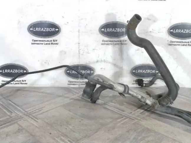 Патрубок охлаждения Range Rover 3 L322 3.6 дизель
