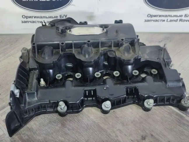 Клапанная крышка левая DISCOVERY 4 2009 - 2015 3.0