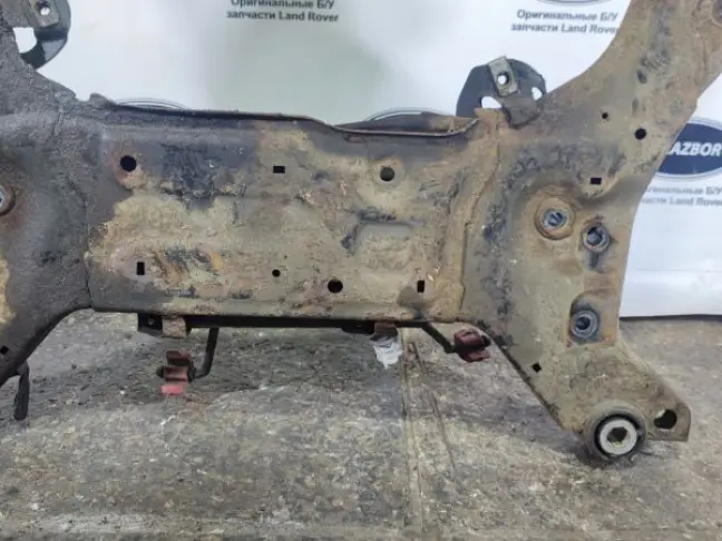 Подрамник передний Land Rover Freelander 2