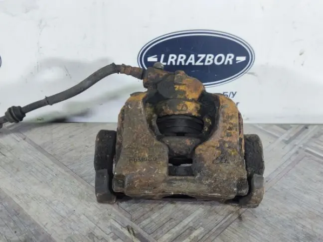 Суппорт правый передний Land Rover Freelander 2.2