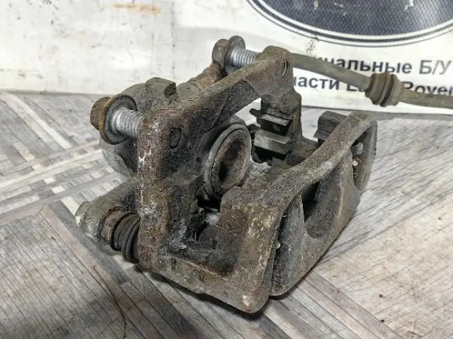 Суппорт задний левый Land Rover Freelander 2.2