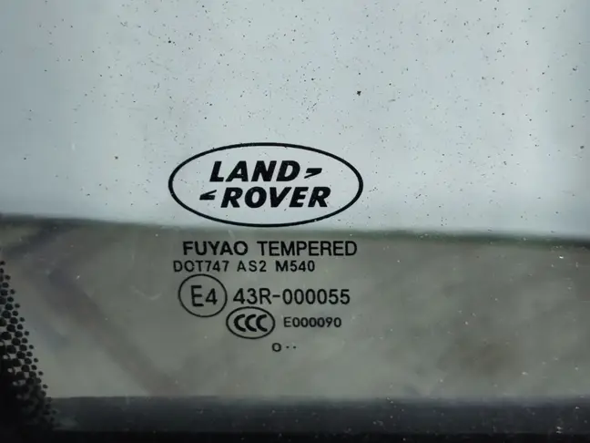 Форточка правая двери Land Rover Freelander 2