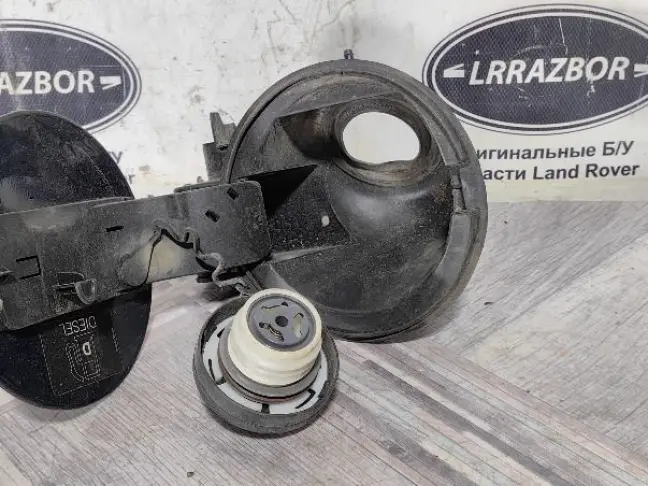 Лючок бензобака Land Rover Freelander 2 2.2