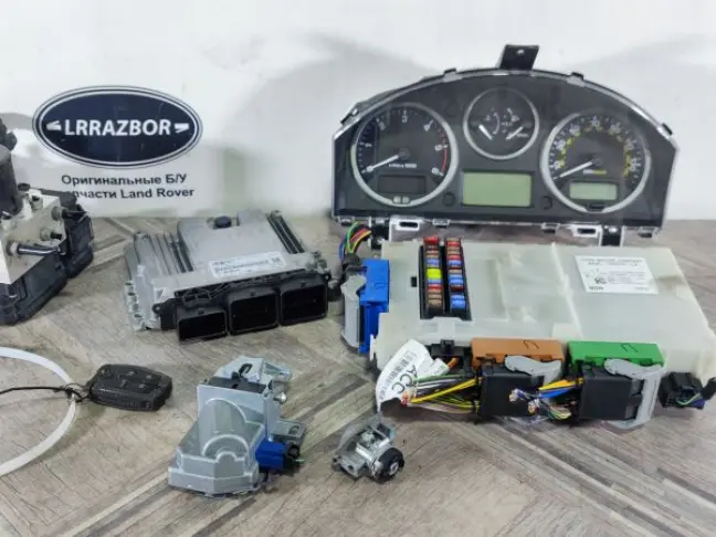 Блоки комплект Land Rover Freelander 2 2.2