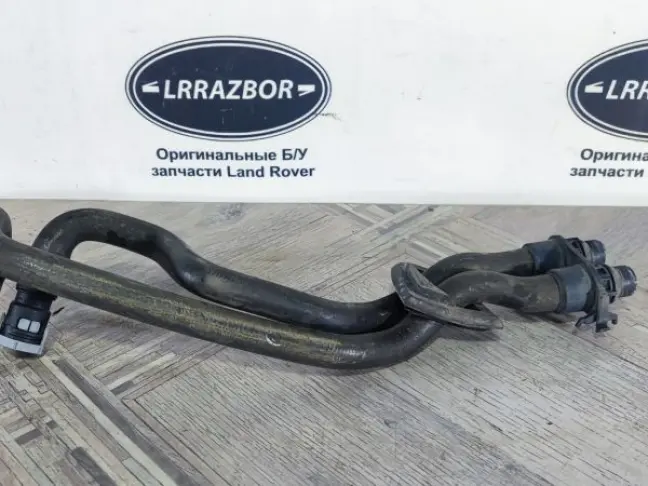 Патрубок охлаждения Land Rover Freelander 2