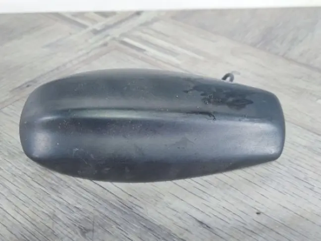 Антенна плавник на крышу Land Rover Freelander 2