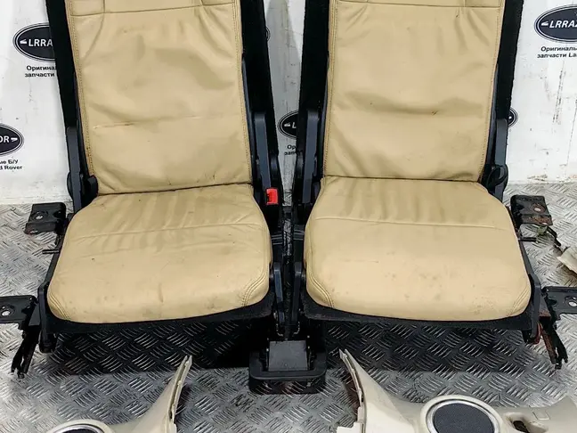 Третий ряд сидений DISCOVERY 3/4 L319 05-14