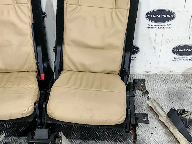 Третий ряд сидений DISCOVERY 3/4 L319 05-14
