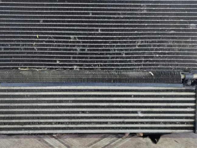 Кассета радиаторов в сборе DISCOVERY 3 L319 05-09