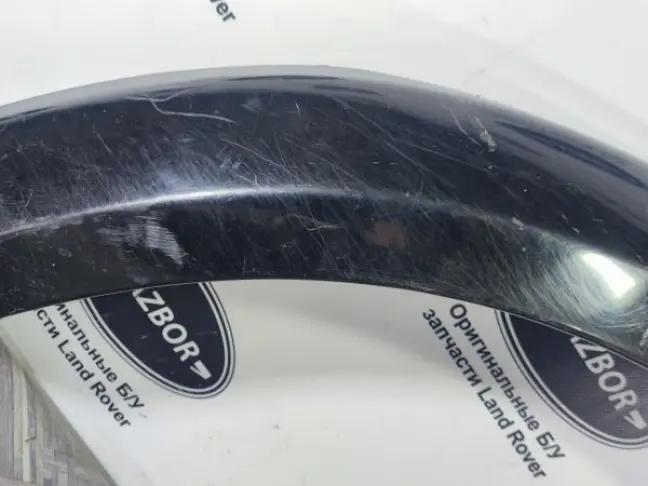 Молдинг переднего левого крыла DISCOVERY 3 L319