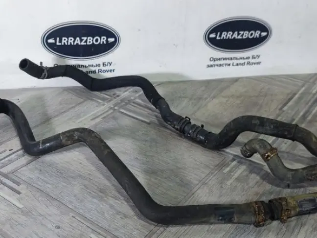 Патрубок охлаждения Range Rover Sport 3.0