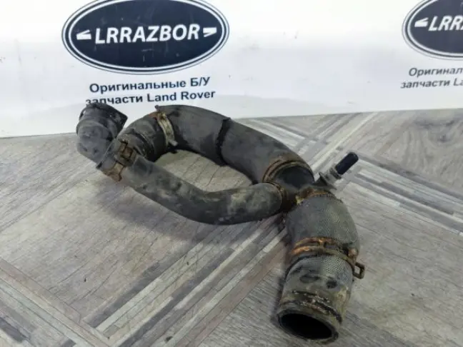 Патрубок охлаждения Range Rover Sport 3.0