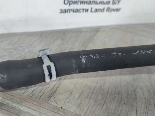 Патрубок охлаждения Range Rover Sport 3.0