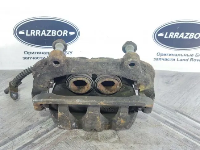 Суппорт передний правый DISCOVERY 4 L319 3.0