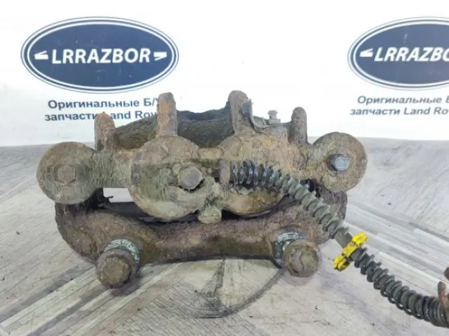 Суппорт передний левый DISCOVERY 4 L319 3.0