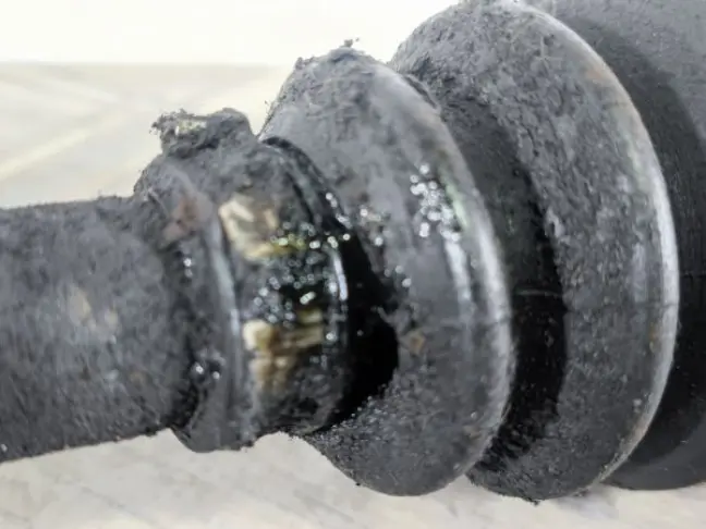 Привод передний левый DISCOVERY 3 L319 2.7 3.0