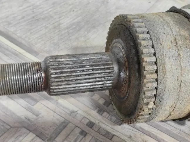 Привод передний правый DISCOVERY 3/4 L319 2.7 3.0