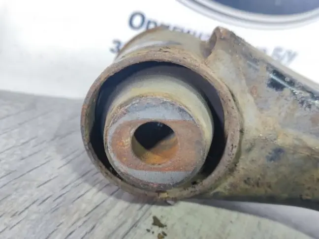 Рычаг передний нижний правый DISCOVERY 3/4 L319