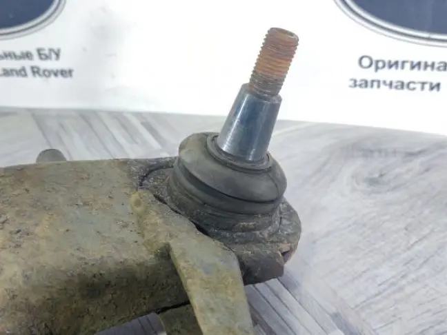 Рычаг передний нижний правый DISCOVERY 3/4 L319