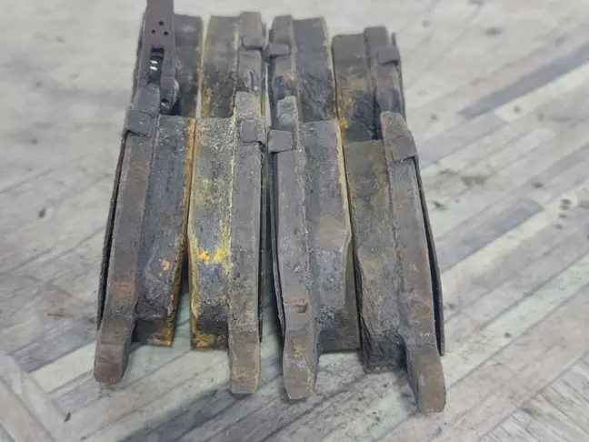 Колодки задние  DISCOVERY 4 L319 3.0