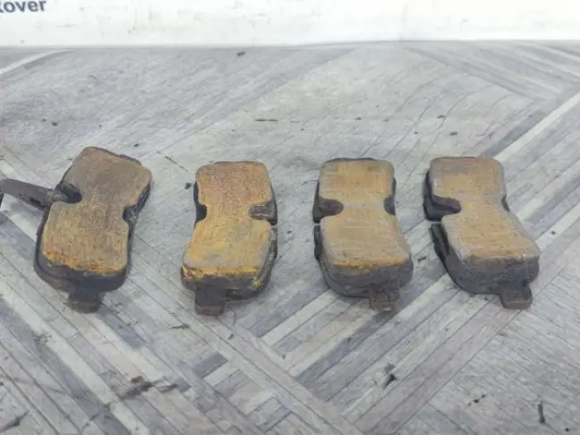 Колодки задние  DISCOVERY 4 L319 3.0