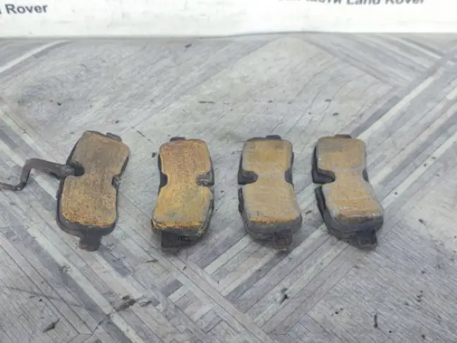 Колодки задние  DISCOVERY 4 L319 3.0
