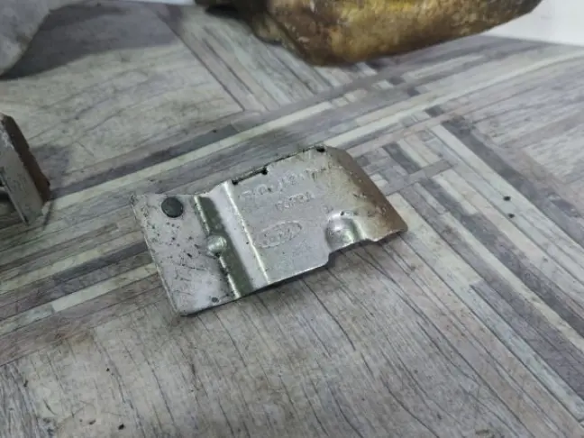 Термозащита коллектора DISCOVERY 3 L319 2.7