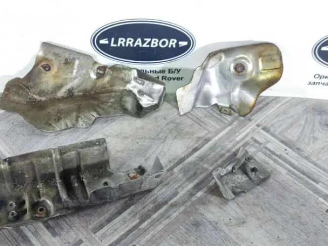 Термозащита коллектора DISCOVERY 3 L319 2.7