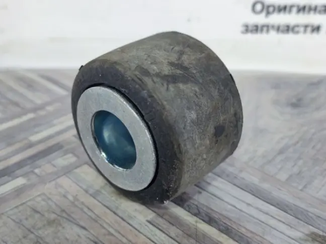 Опора кузова рамы Range Rover Sport L320