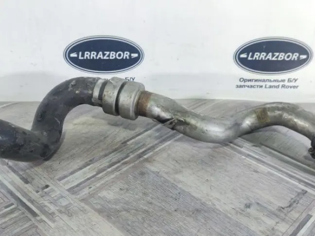 Патрубок интеркулера левый DISCOVERY 3 L319 2.7