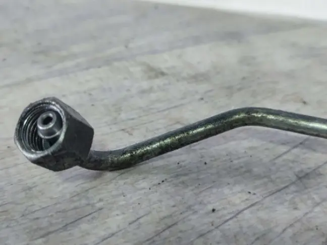 Трубка топливная  Range Rover Sport 3.0