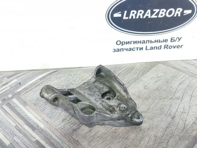 Кронштейн насоса ГУР DISCOVERY 4 3.0 306DT