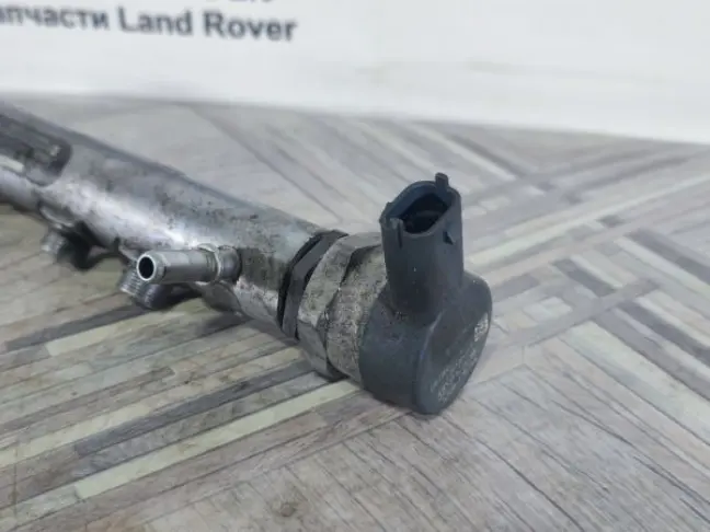 Рампа левая топливная DISCOVERY 3.0 306DT