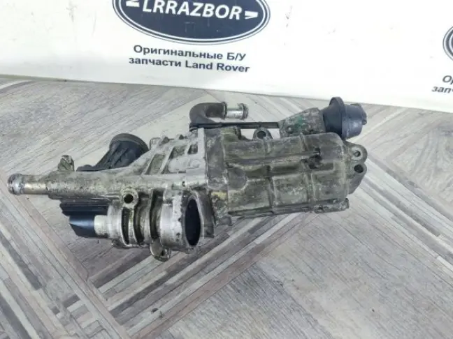 Клапан ЕГР левый Land Rover DISCOVERY 4 L319 3.0