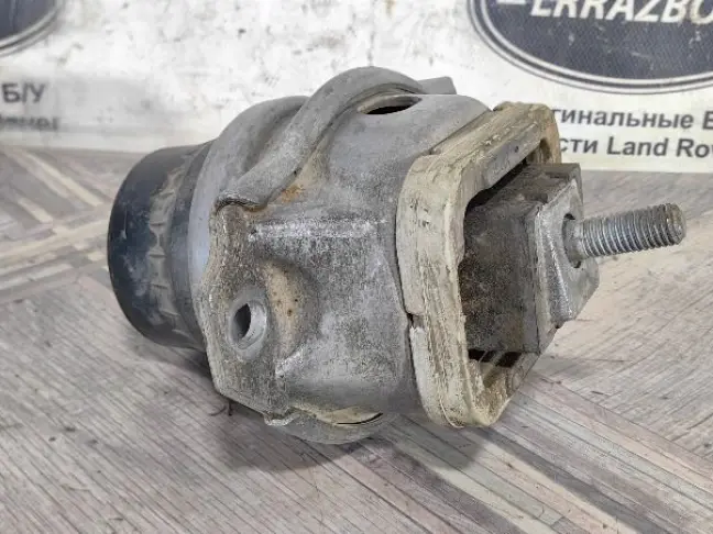 Подушка двигателя Land Rover DISCOVERY 4 L319 3.0