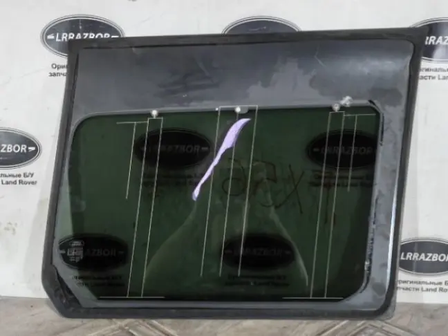 Стекло кузовное глухое левое DISCOVERY 3/4 L319