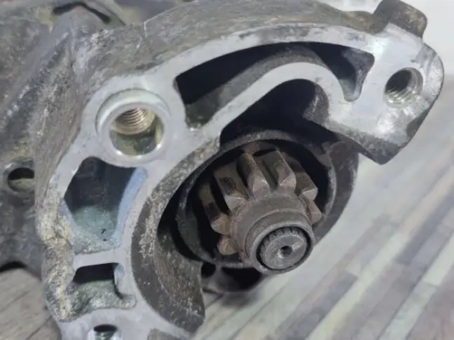 Стартер Land Rover Freelander 2 2.2