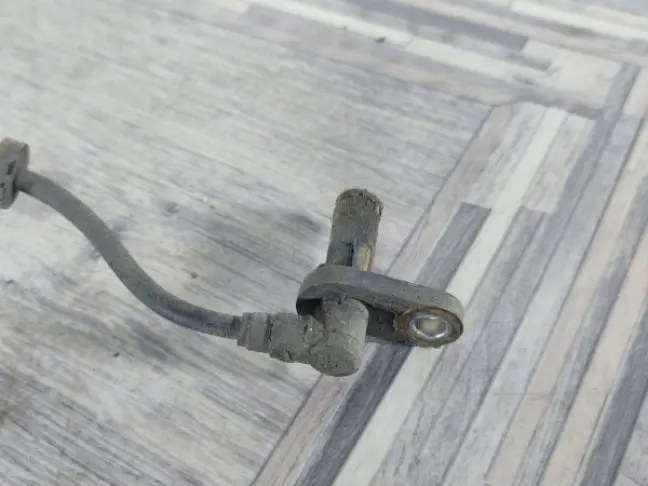 Датчик ABS задний DISCOVERY 3/4 L319