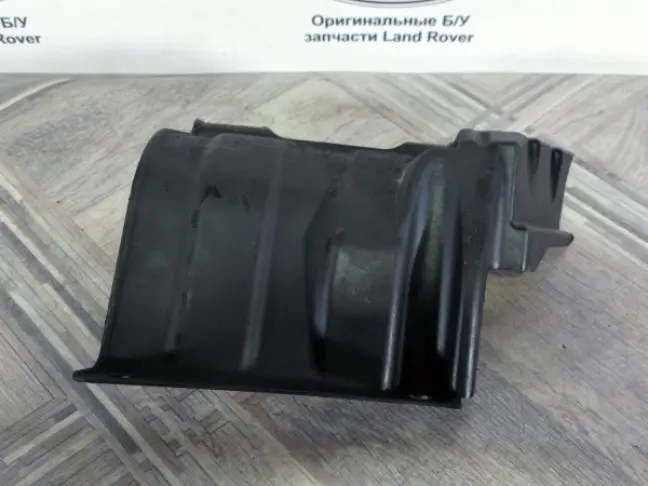Пыльник ДВС правый Discovery 3/4 L319 04-12