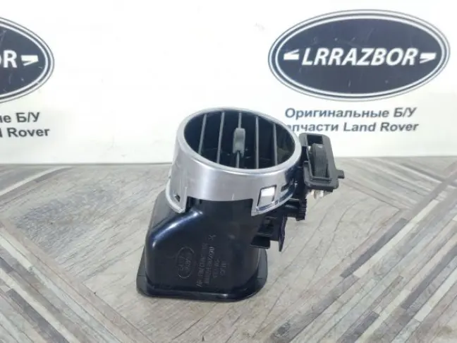 Дефлектор воздушный левый центральный Discovery 3