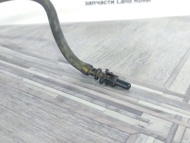 Трубка топливная Land Rover DISCOVERY 4 L319 09-12