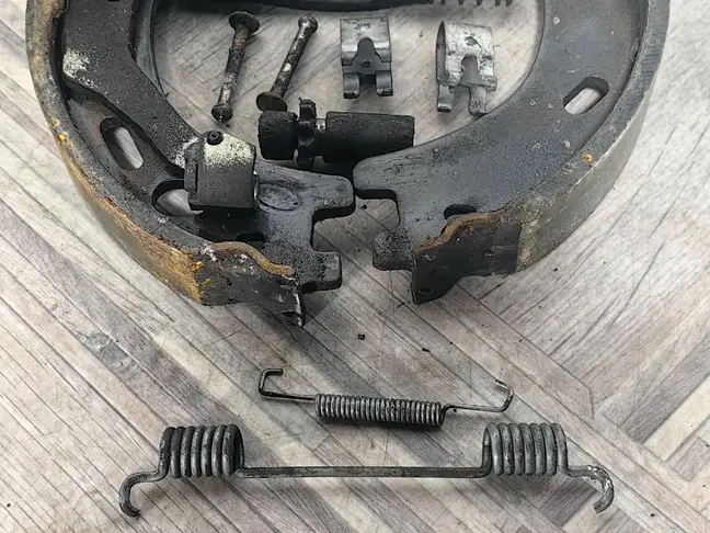 Механизм ручного тормоза Land Rover Sport L320