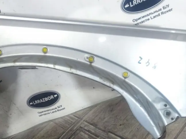 Крыло переднее правое DISCOVERY 3 L319 05-09