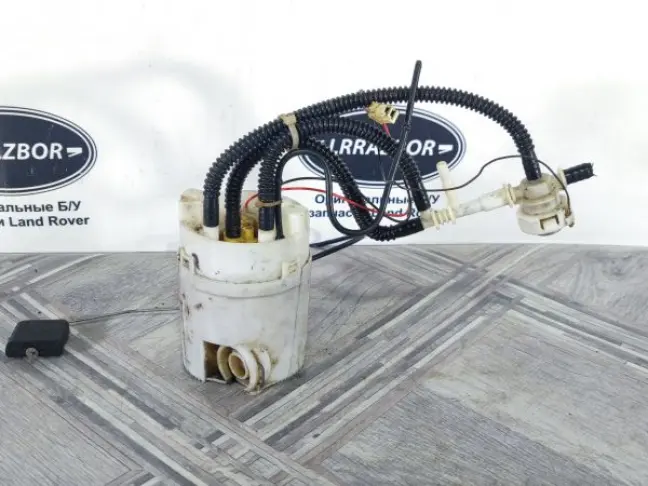 Топливный насос в бак DISCOVERY 3 L319