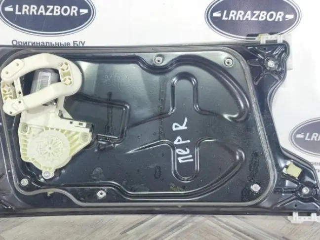 Стеклоподъемник передний правый DISCOVERY 4 L319