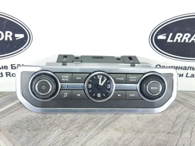 Панель магнитолы DISCOVERY 4 L319 09-12