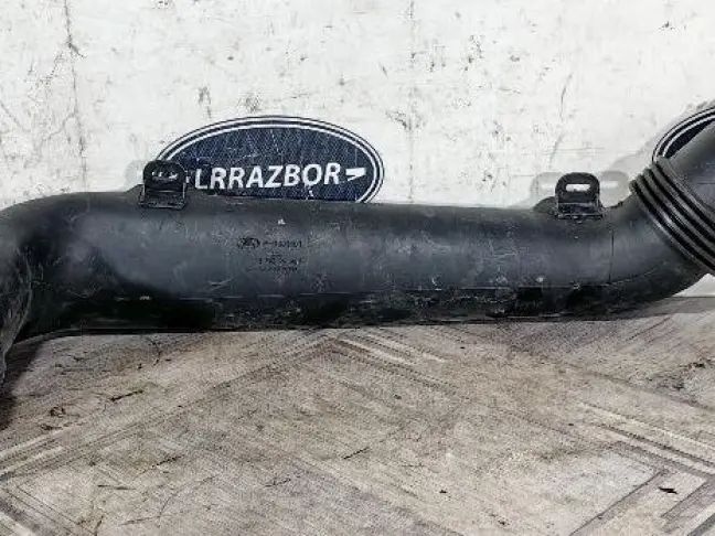 Патрубок впускной DISCOVERY 3 L319 2005 - 2009 2.7